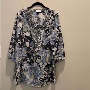 Avenue Ladies blouse